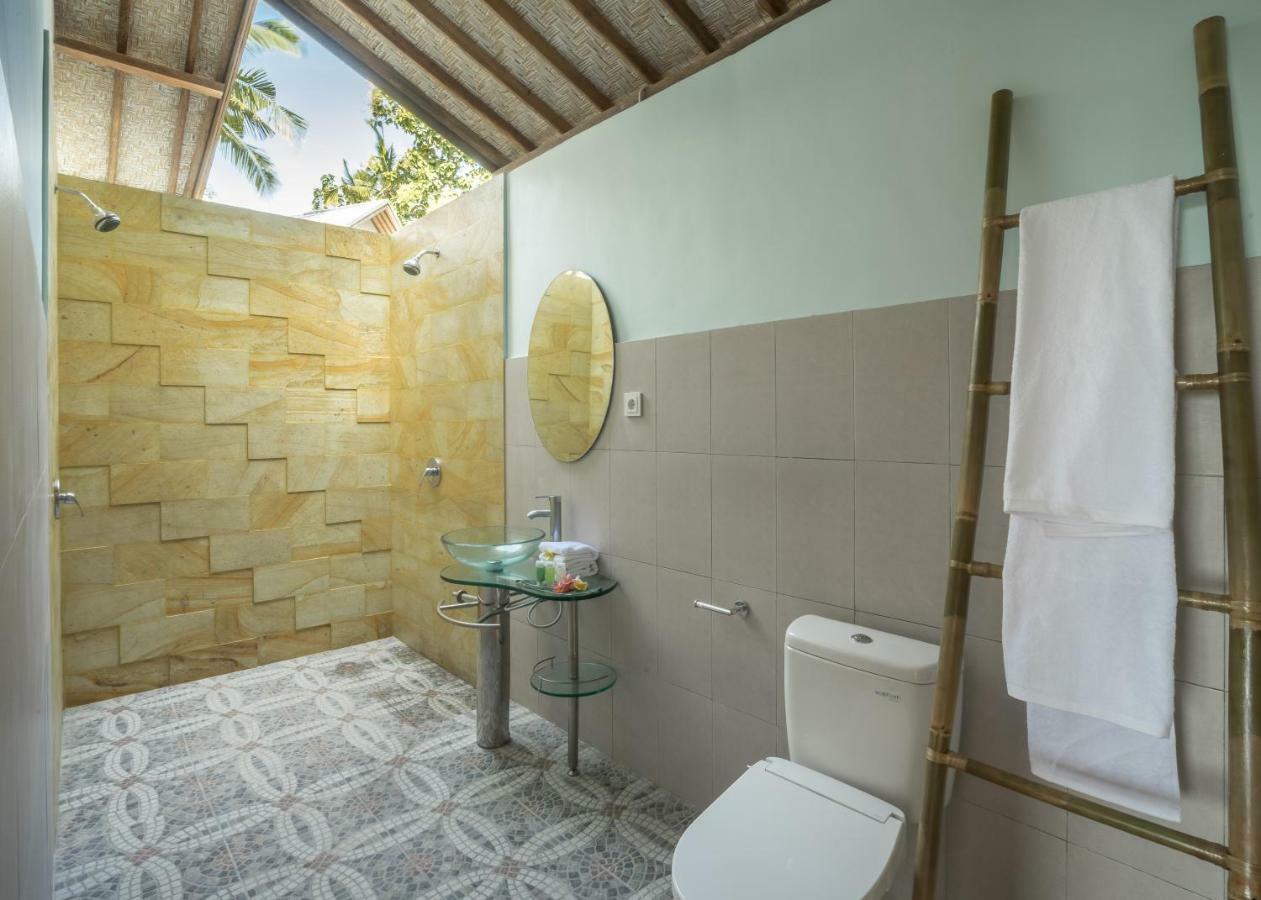 Villa Ume Tenang Nusa Penida Buitenkant foto